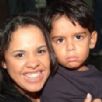 Cassiane e seu filho Joshua.