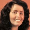 Shirley Carvalhaes novinha