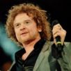 vocalista Mick Hucknall