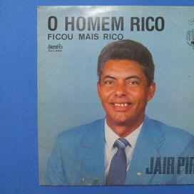 O Homem Rico Ficou Mais Rico