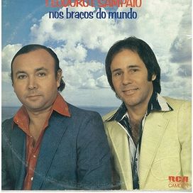 Nos Braços do Mundo