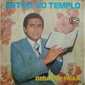 Entrei No Templo