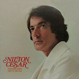 Por Esse Amor Que Tu Me Dás