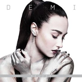 Demi (Deluxe)