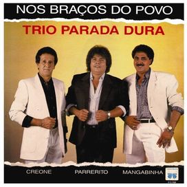 Nos Braços Do Povo
