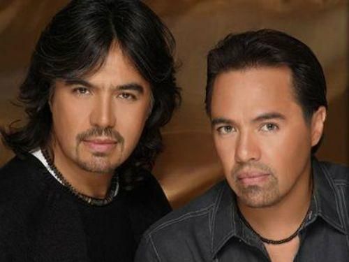 Toquen Mariachis Canten | Los Temerarios - LETRAS