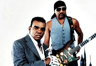 R. Kelly Featuring Ronald Isley